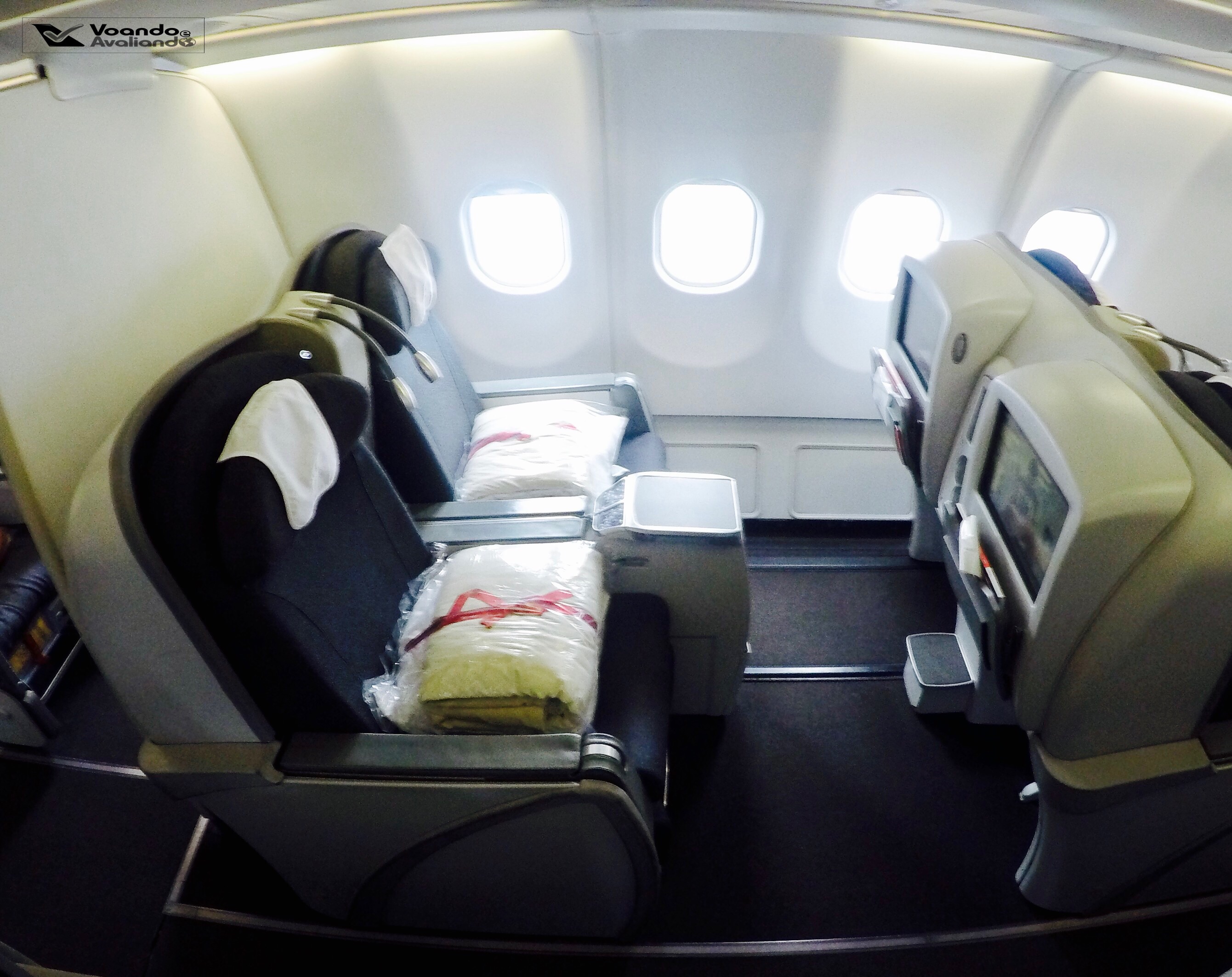 Assento Business - A330 - Avianca - BOG/JFK